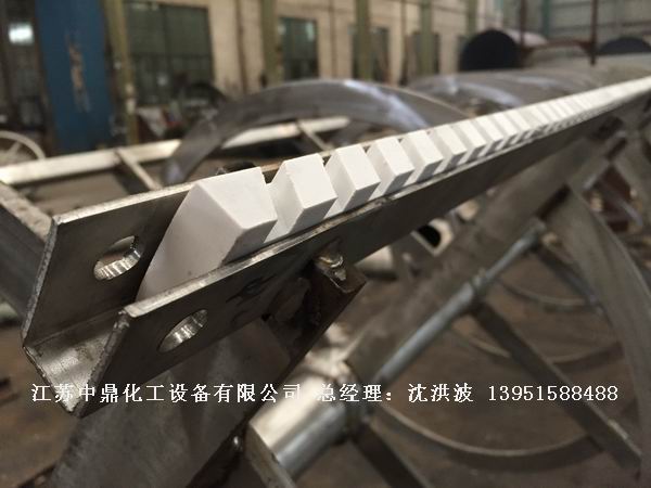 外盤管式刮板薄膜蒸發器  